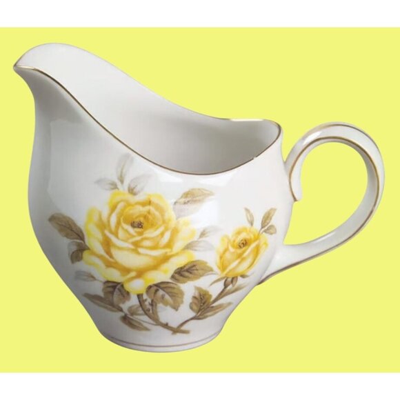 Vintage Harmony House Yellow Rose Creamer Made in Japan - Picture 1 of 9
